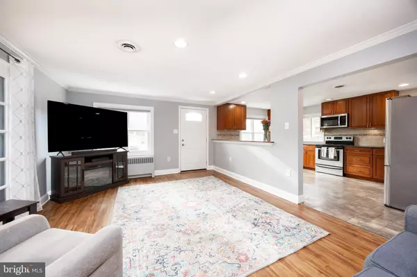 West Chester, PA 19380,735 HILLSIDE DR