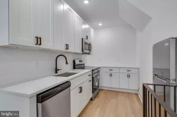 Philadelphia, PA 19104,4220 BALTIMORE AVE