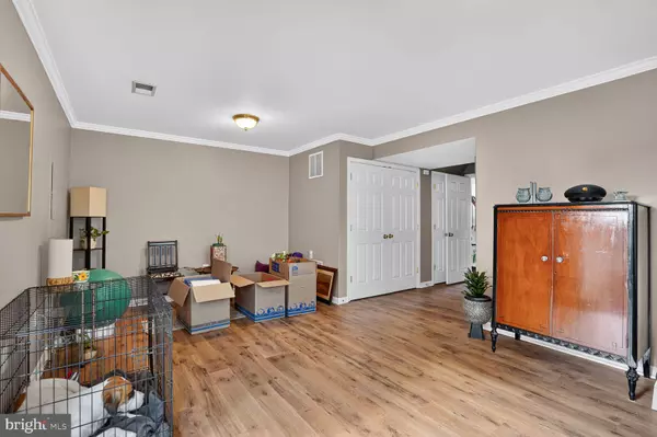 Gainesville, VA 20155,6729 EMMANUEL CT N