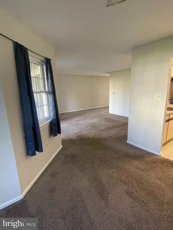 Sewell, NJ 08080,230 LORING CT