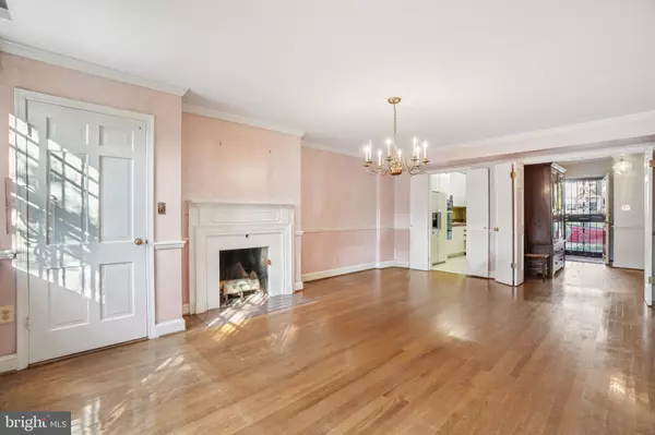 Washington, DC 20007,2524 Q ST NW