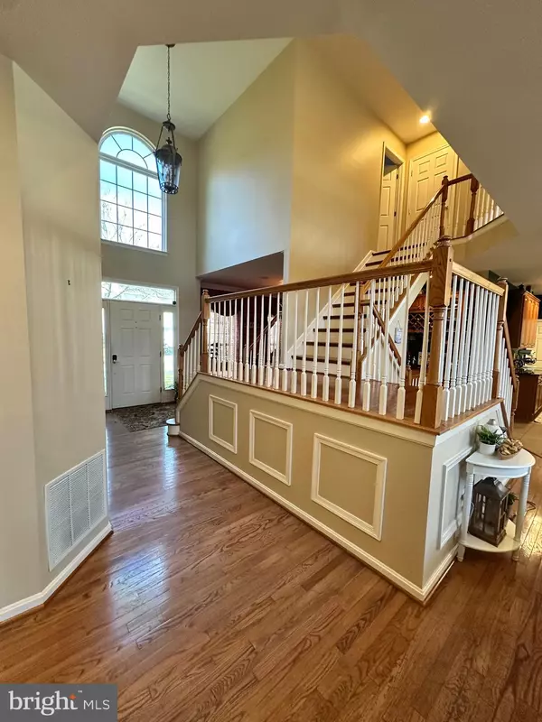 Severn, MD 21144,8209 WHITEBARK LN