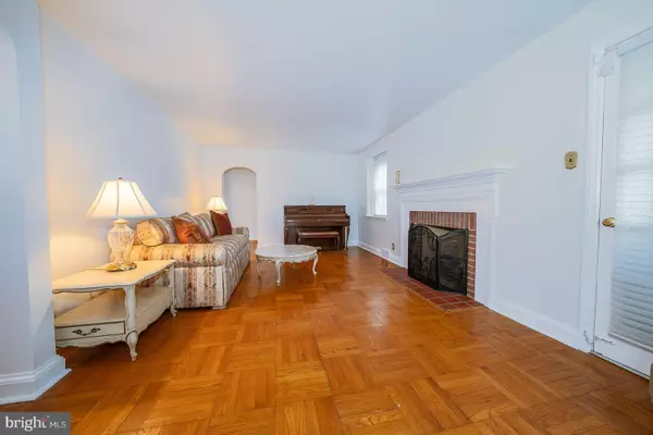 Drexel Hill, PA 19026,801 PENN AVE