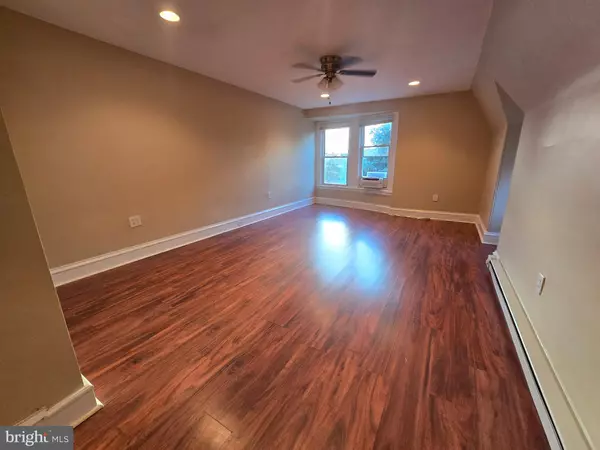 Philadelphia, PA 19119,133 E MOUNT AIRY AVE #3