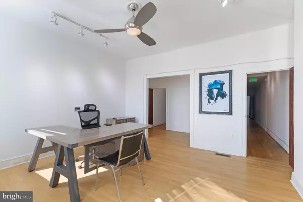 Baltimore, MD 21218,34 E 25TH ST