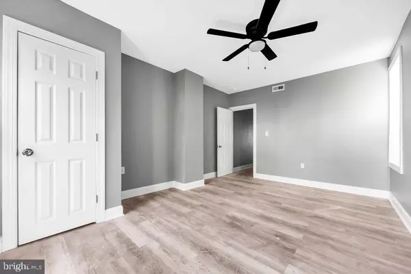 Philadelphia, PA 19143,606 S 52ND ST