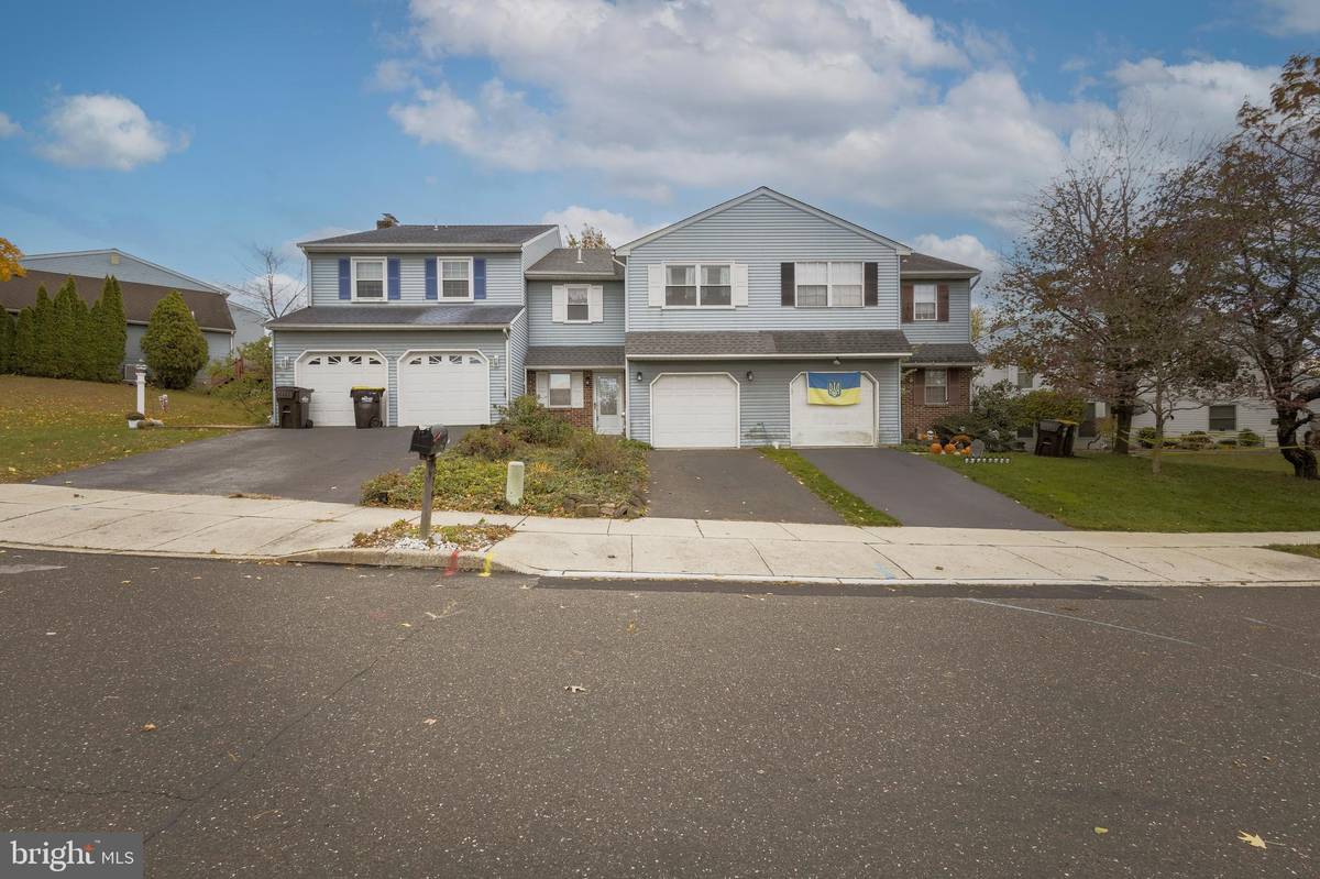 North Wales, PA 19454,228 RED HAVEN DR