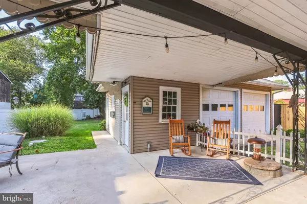 Riegelsville, PA 18077,127 SYCAMORE RD