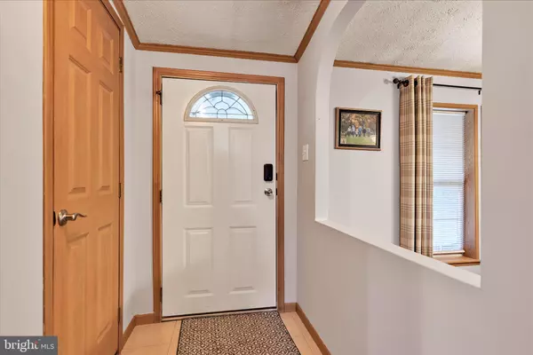 Pine Grove, PA 17963,12 PINE CONE DR