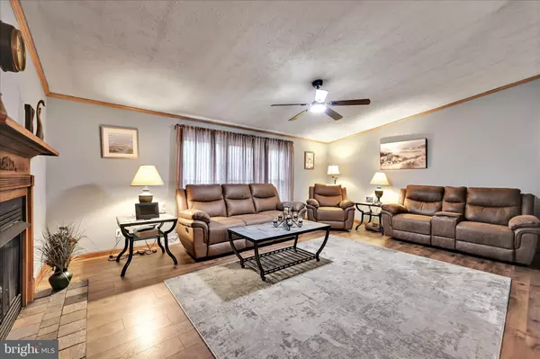 Pine Grove, PA 17963,12 PINE CONE DR