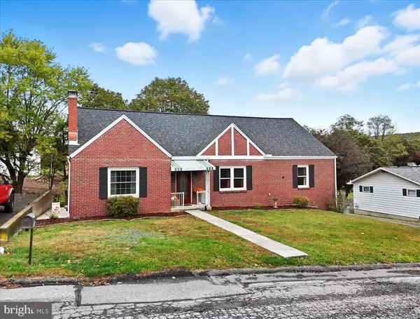 Tamaqua, PA 18252,18 CUMBERLAND AVE