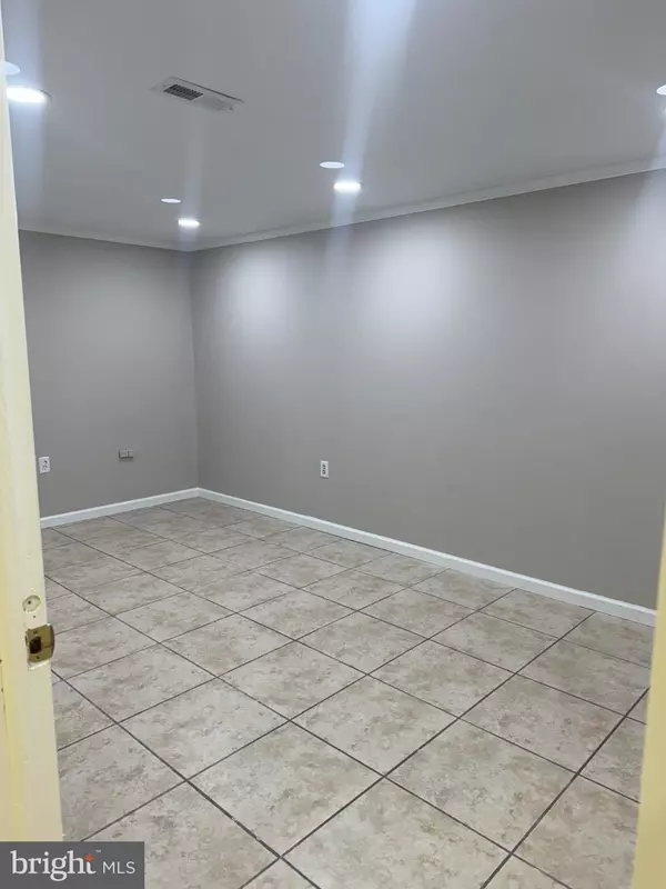 Seaford, DE 19973,221 HIGH ST #102