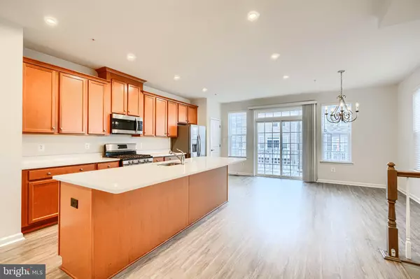 Landover, MD 20785,3017 DUVALL RIDGE RD