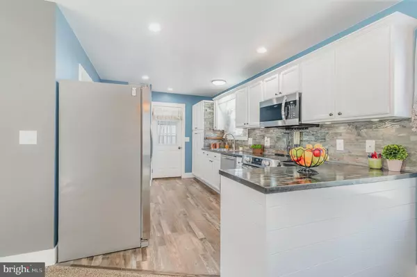 220-B SCHOOLHOUSE RD, Duncannon, PA 17020