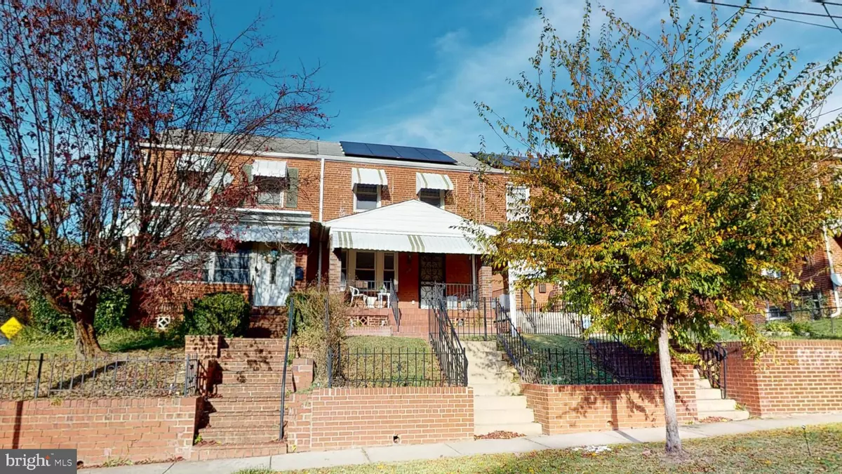 Washington, DC 20020,2202 U PL SE