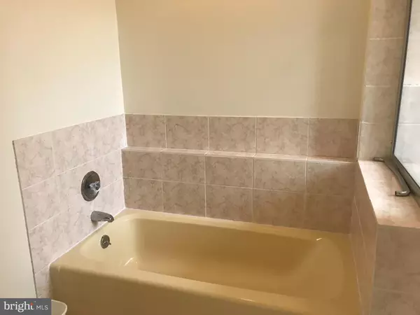 Chesterbrook, PA 19087,52 CONSTITUTION CT