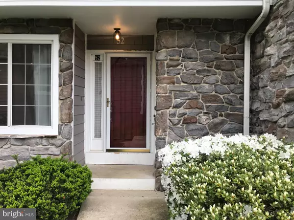 52 CONSTITUTION CT, Chesterbrook, PA 19087