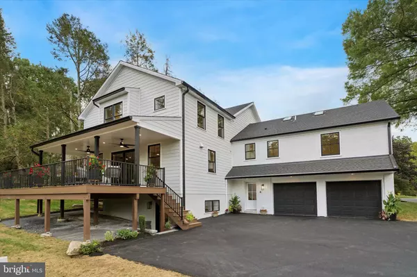 Gladwyne, PA 19035,1723 RIVERVIEW RD