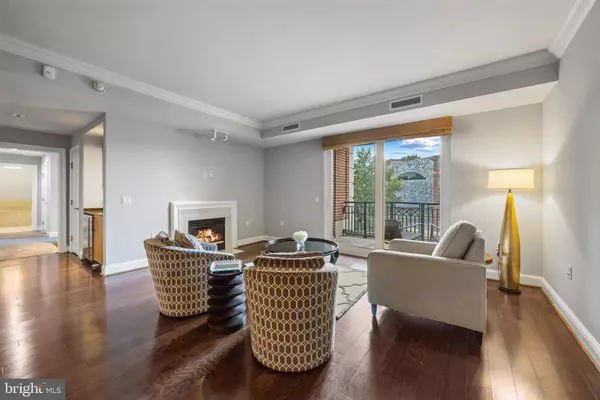 Baltimore, MD 21230,801 KEY HWY #323