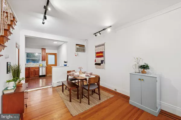 Philadelphia, PA 19148,938 DALY ST