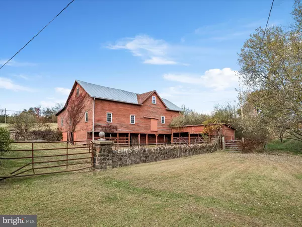 6530 N. FREDERICK PIKE, Cross Junction, VA 22625