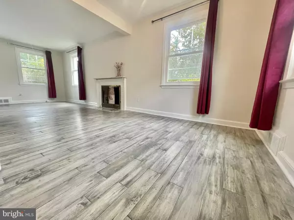 Bethesda, MD 20817,8614 RIDGE RD