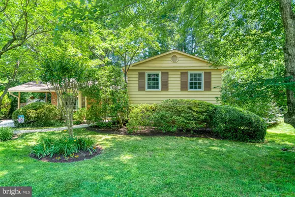 Annandale, VA 22003,8616 CANTERBURY DR