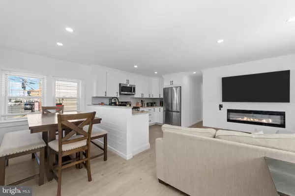 Point Pleasant Beach, NJ 08742,140 OCEAN AVE