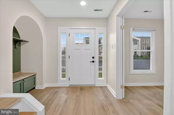 Manassas, VA 20109,10502 ORONOCO LN