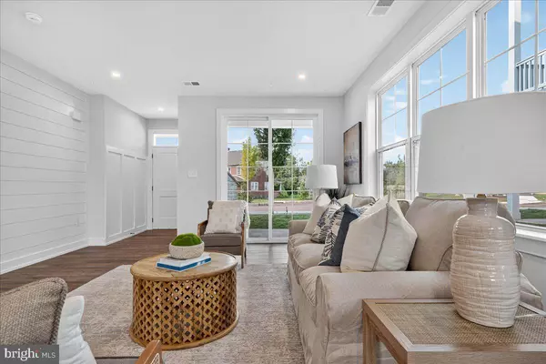 Harleysville, PA 19438,427 #2 ASHA WAY