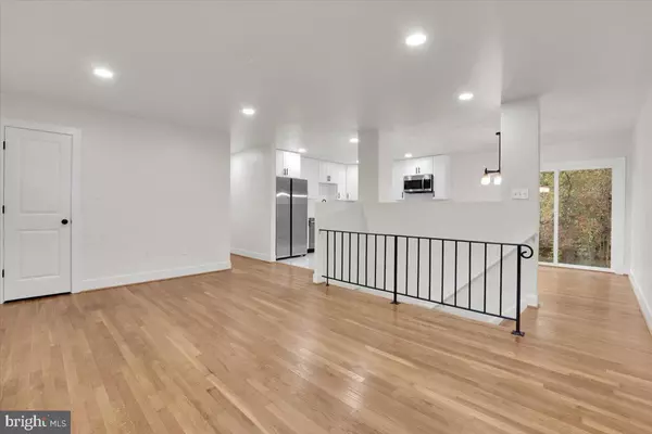 Woodbridge, VA 22193,14624 DANVILLE RD