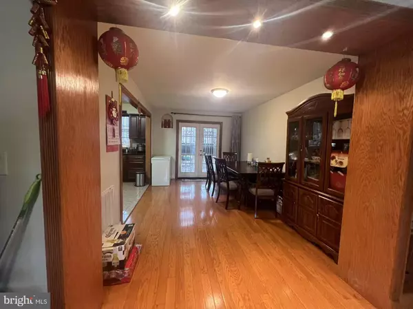 Philadelphia, PA 19149,2936 DISSTON ST