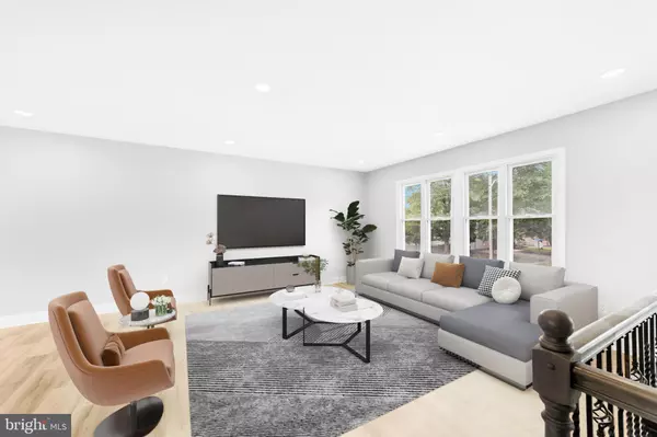 Penns Grove, NJ 08069,243 WINTERGREEN