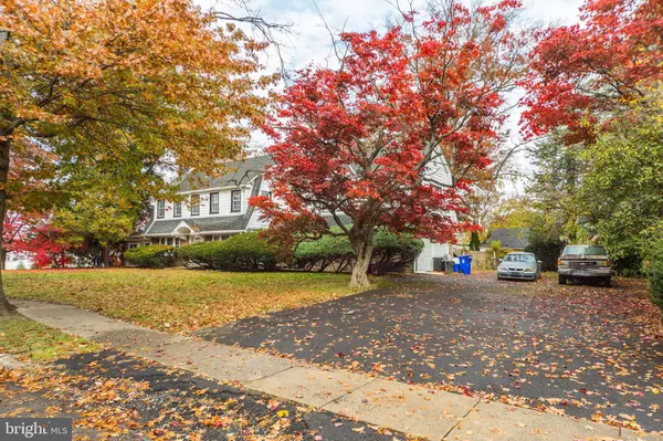 Cheltenham, PA 19012,817 ASHBOURNE RD