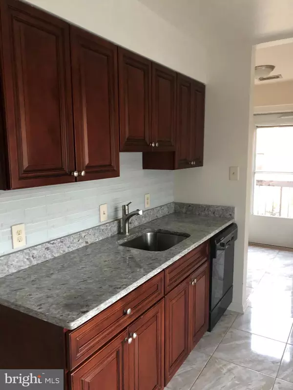 Bethesda, MD 20814,32 DUDLEY CT