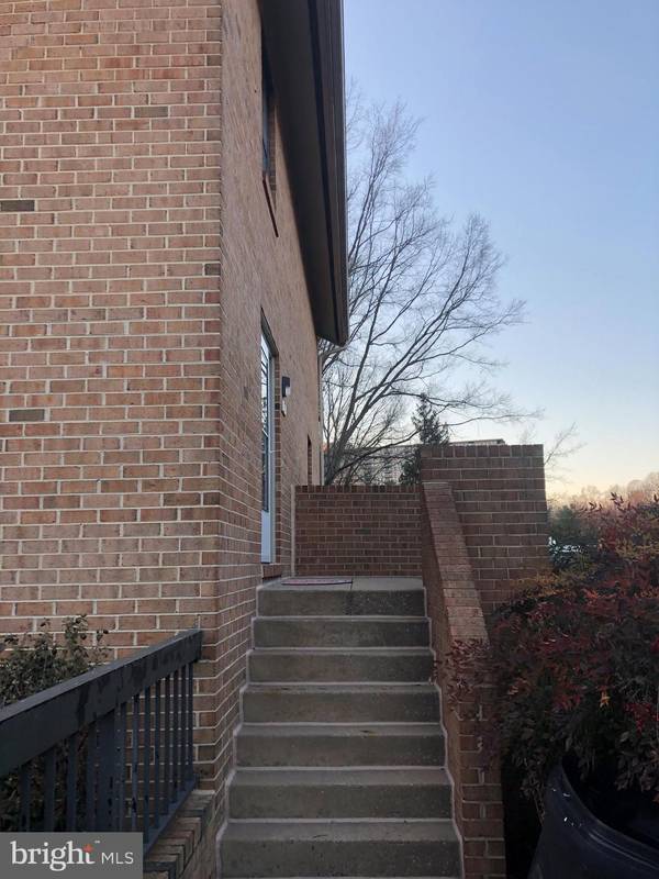 Bethesda, MD 20814,32 DUDLEY CT