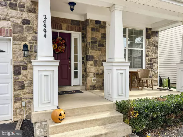 Chantilly, VA 20152,24994 WHITE FIR CT