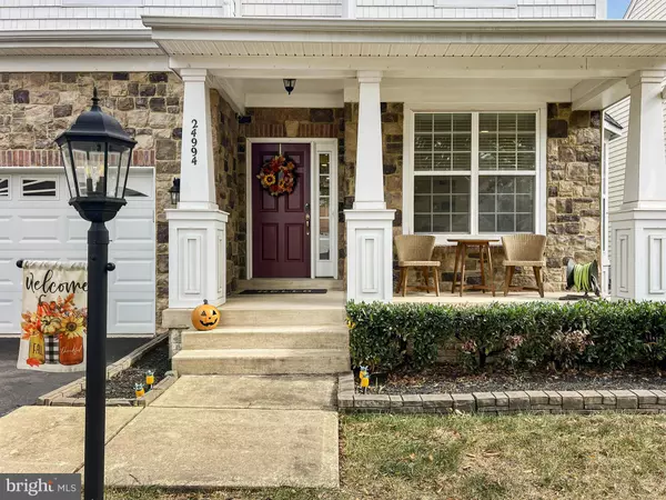 Chantilly, VA 20152,24994 WHITE FIR CT