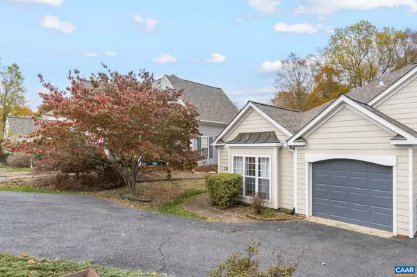 Charlottesville, VA 22911,3383 MOUBRY LN