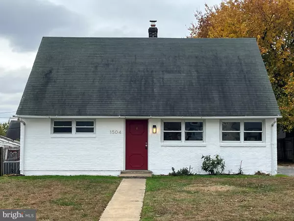 1504 OLD FARM RD, Wilmington, DE 19805