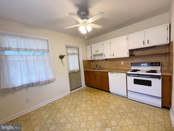 Springfield, PA 19064,650 E LEAMY AVE