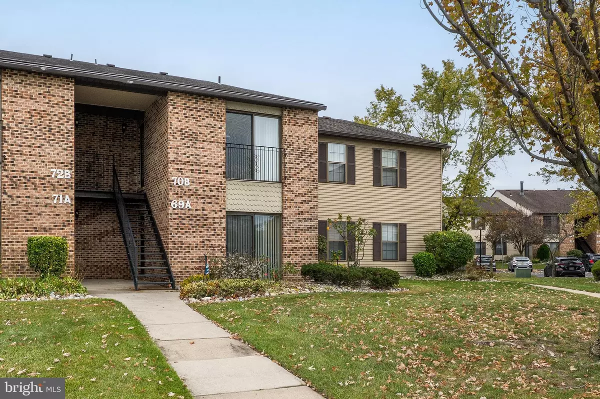 Mount Laurel, NJ 08054,70-B SUMAC CT