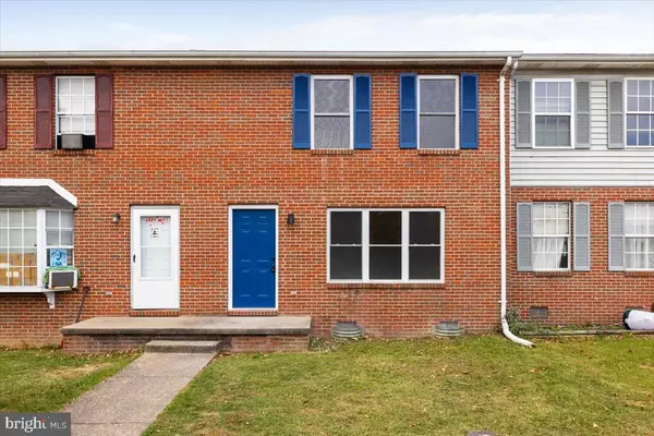 513 BUCKINGHAM DR, Stephens City, VA 22655