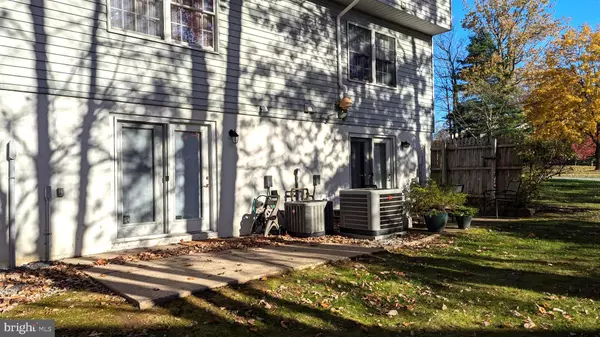 State College, PA 16803,833 GALEN DR