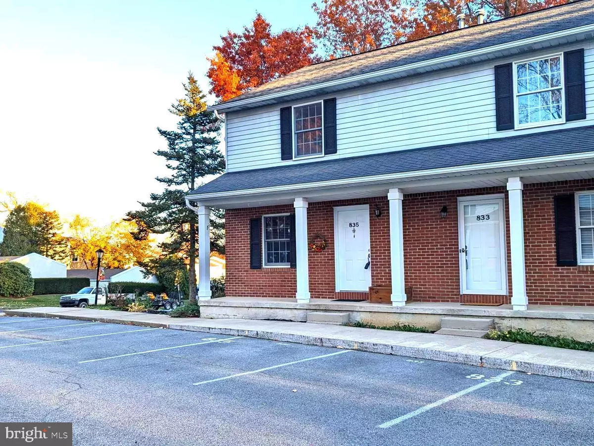 State College, PA 16803,833 GALEN DR