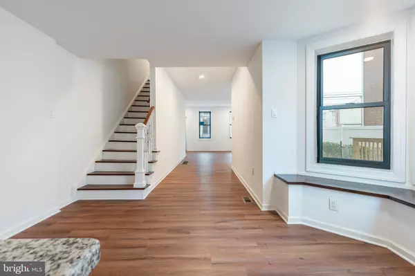 Norristown, PA 19401,32 E ELM ST