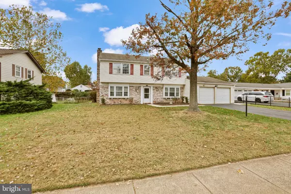 Fairfax, VA 22033,4116 MAJESTIC