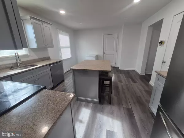 Deptford, NJ 08096,10 CARTER DR