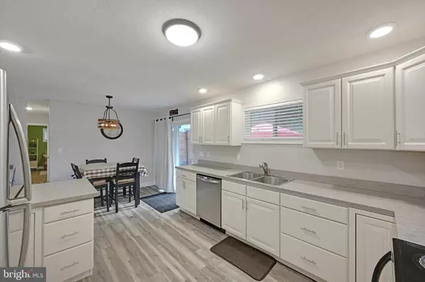 New Cumberland, PA 17070,464 MARSH RUN RD