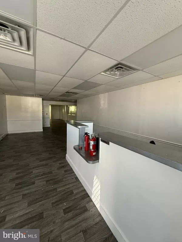 Philadelphia, PA 19150,7618 OGONTZ AVE